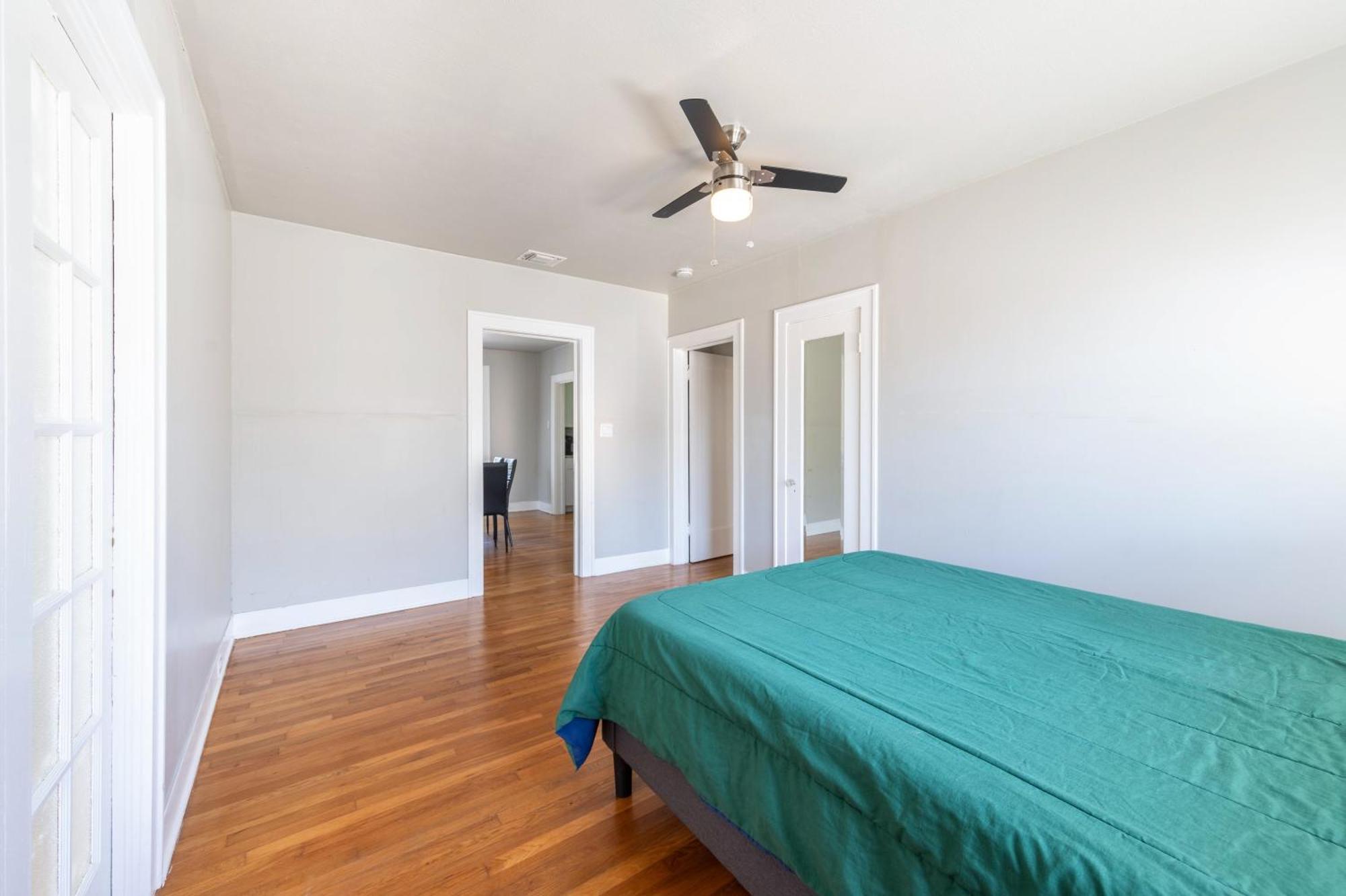 2 Bedroom Unit Near Downtown San Antonio Exterior photo